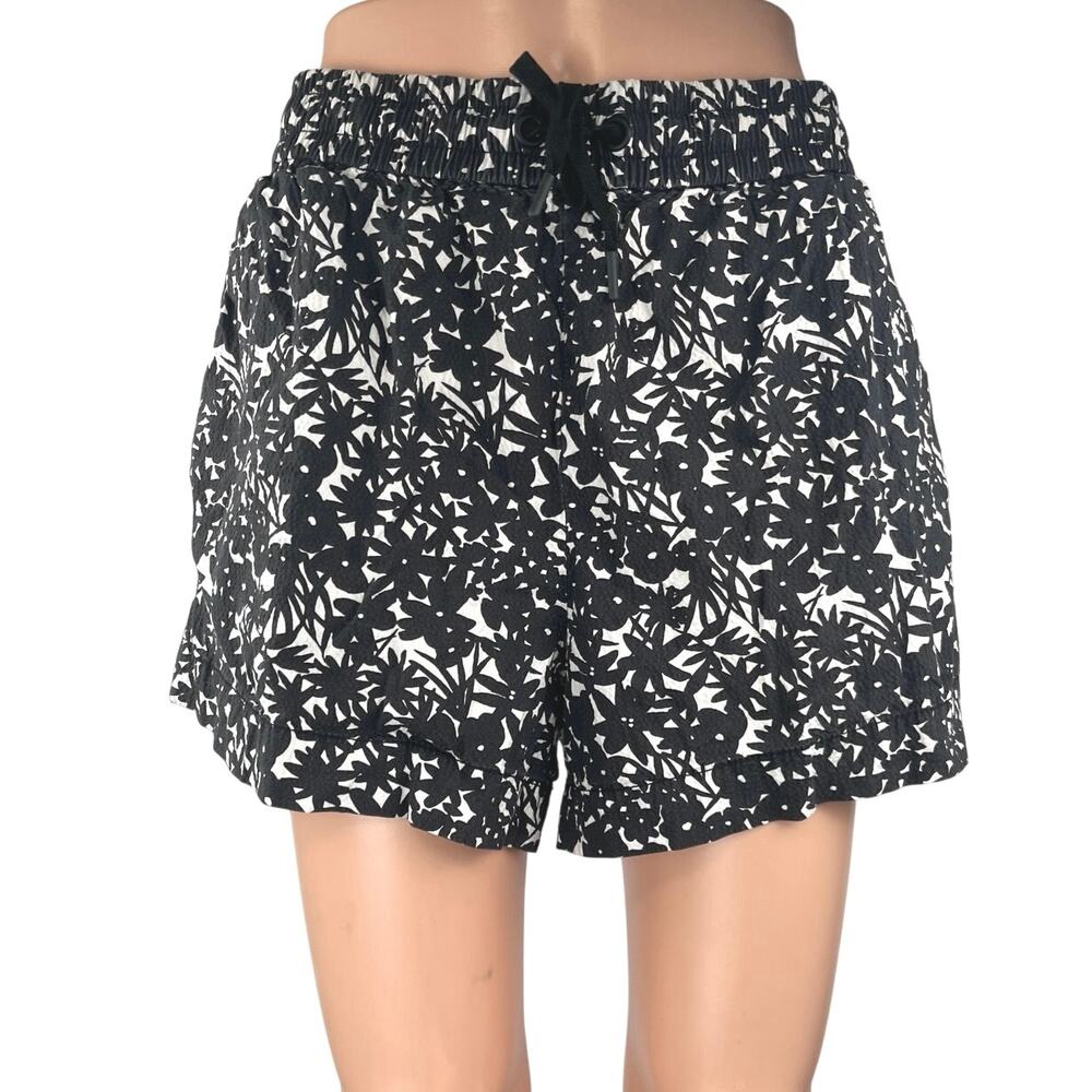 Everlane Women's Black White Floral High Waisted Casual Mini Shorts Size M
